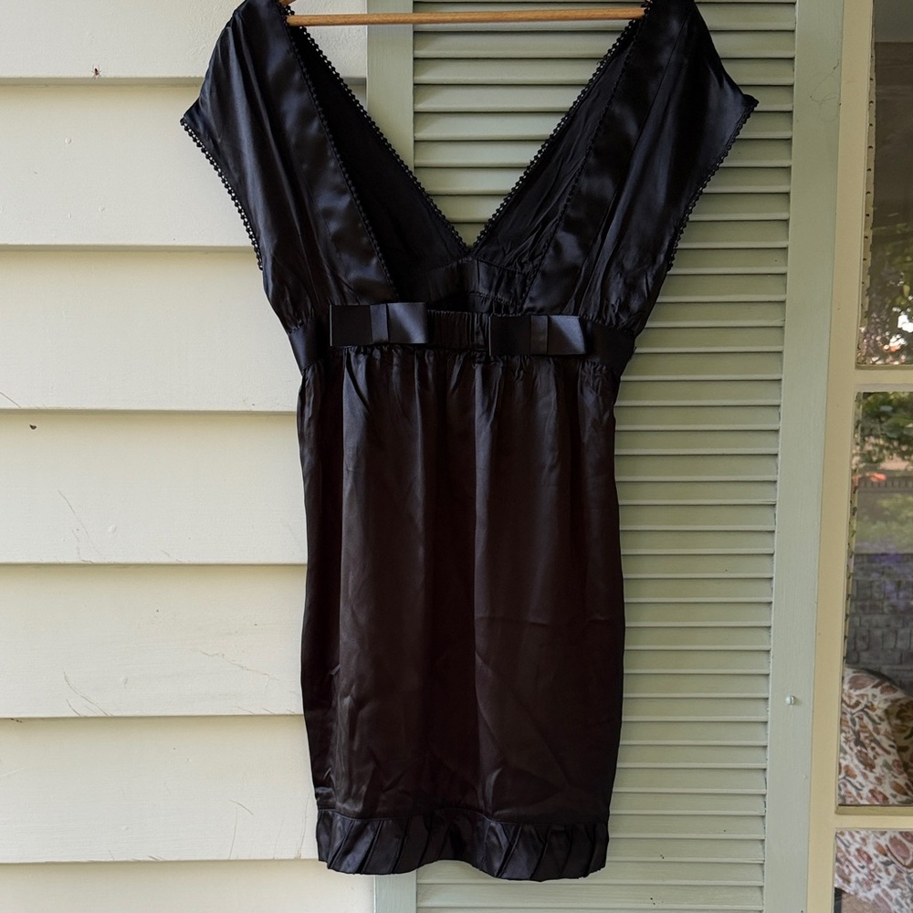 See by Chloe Black Silk V-Neck cocktail dress with embroidery details